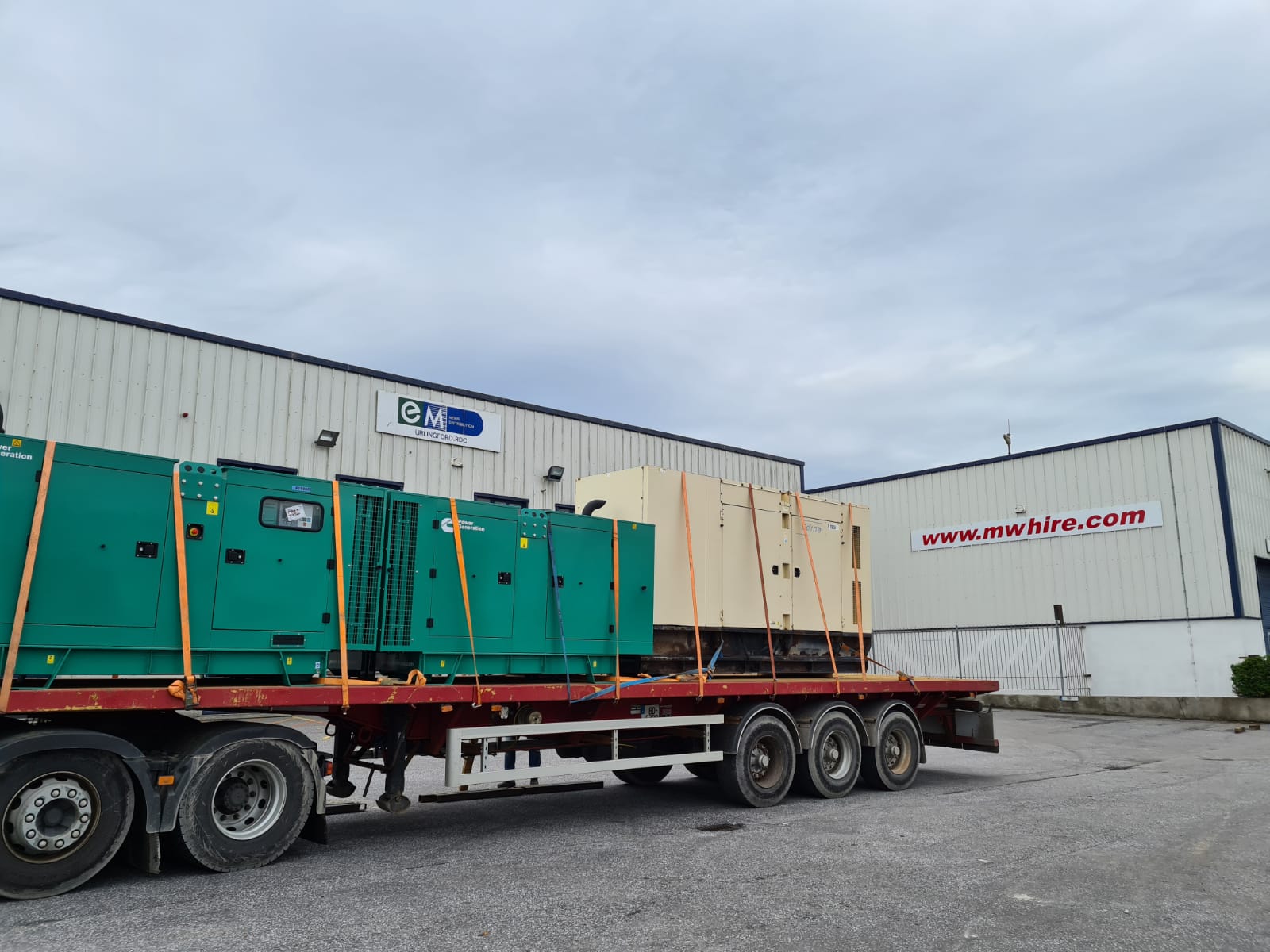 4 x new Cummins 110 KVA sets & a 330 KVA Ex rental...SOLD...to a customer in the UK